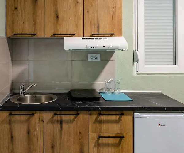 Derdan Garden * 克拉列沃